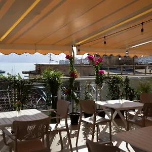 Jonian Boutique , Sarandë Albanien